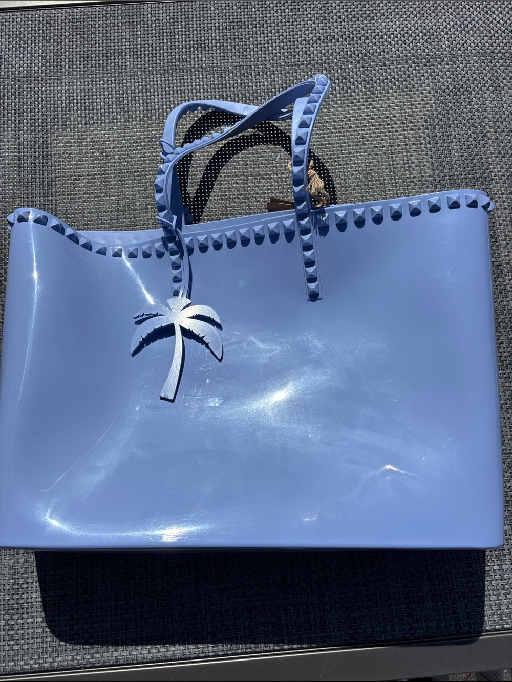 Glossy Lavender Tote with Stud-Trim and Palm Charm